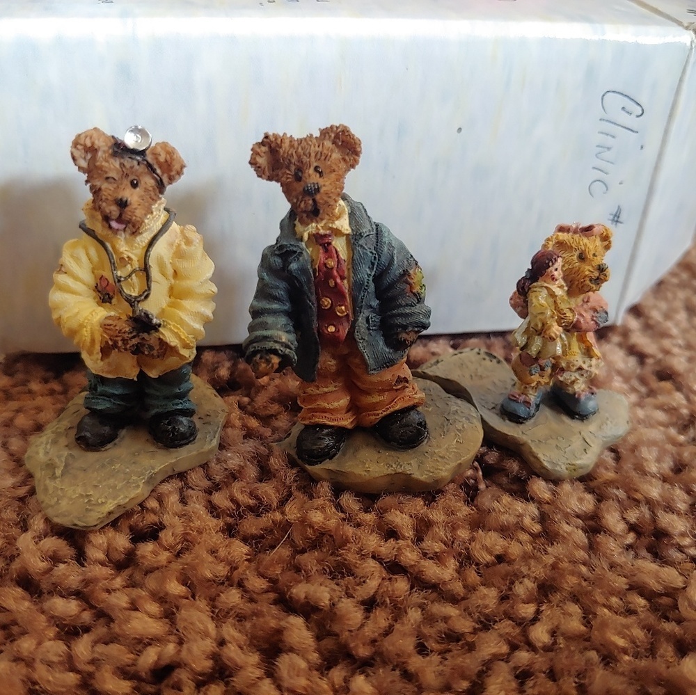 Boyd's bears Dr stock, Jill & pop mini village